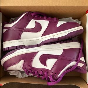 Nike Dunk Low (GS) White/Viotech